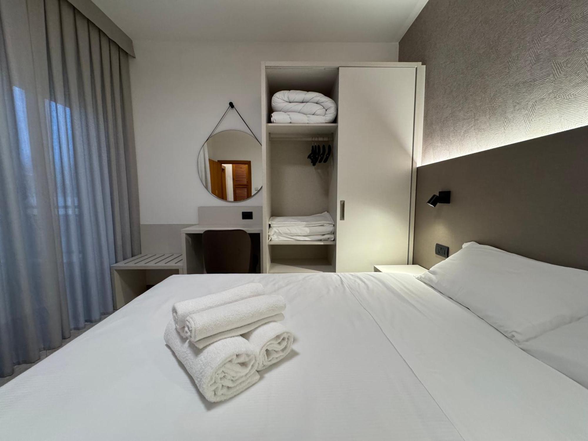 Residence Le Spiagge Rimini Exterior photo